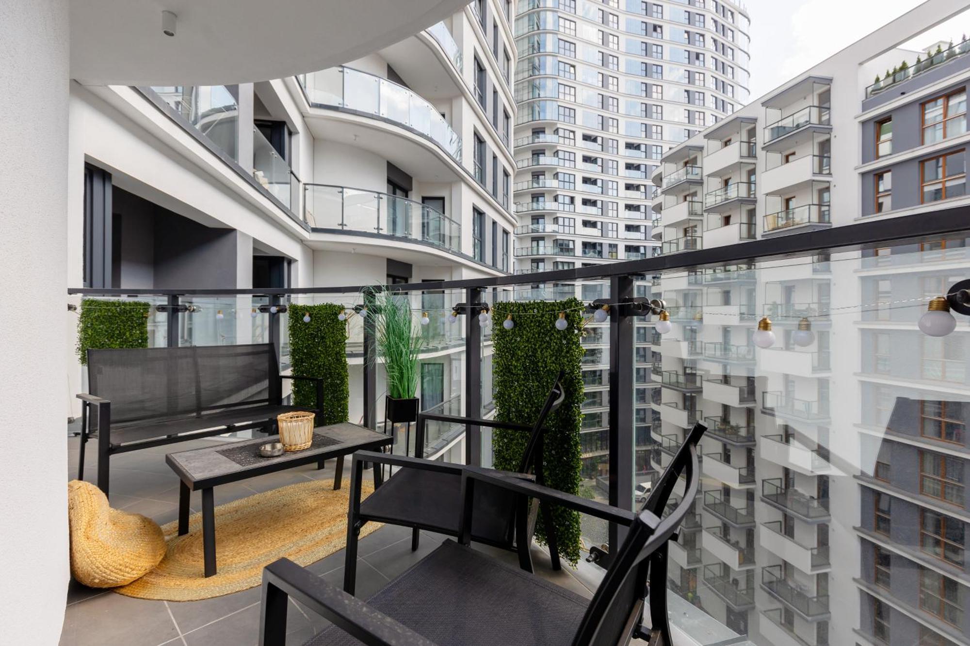 Exceptional Business Apartments By Noclegi Renters Warsawa Bagian luar foto