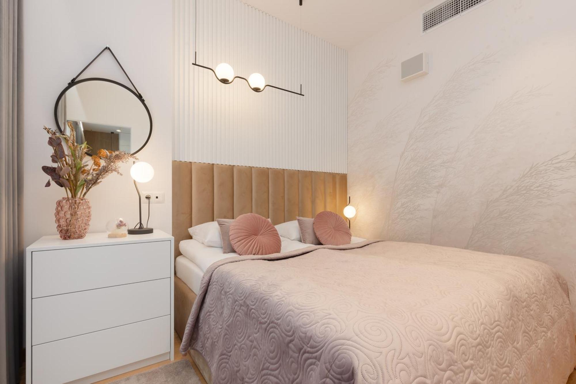 Exceptional Business Apartments By Noclegi Renters Warsawa Bagian luar foto